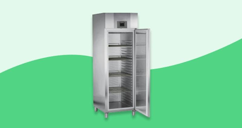 Commercial refrigerator 